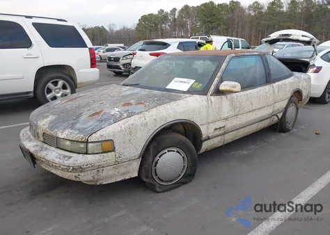 1988 Oldsmobile Cutlass Supreme from USA, damaged, VIN 1G3WH14W4JD351494